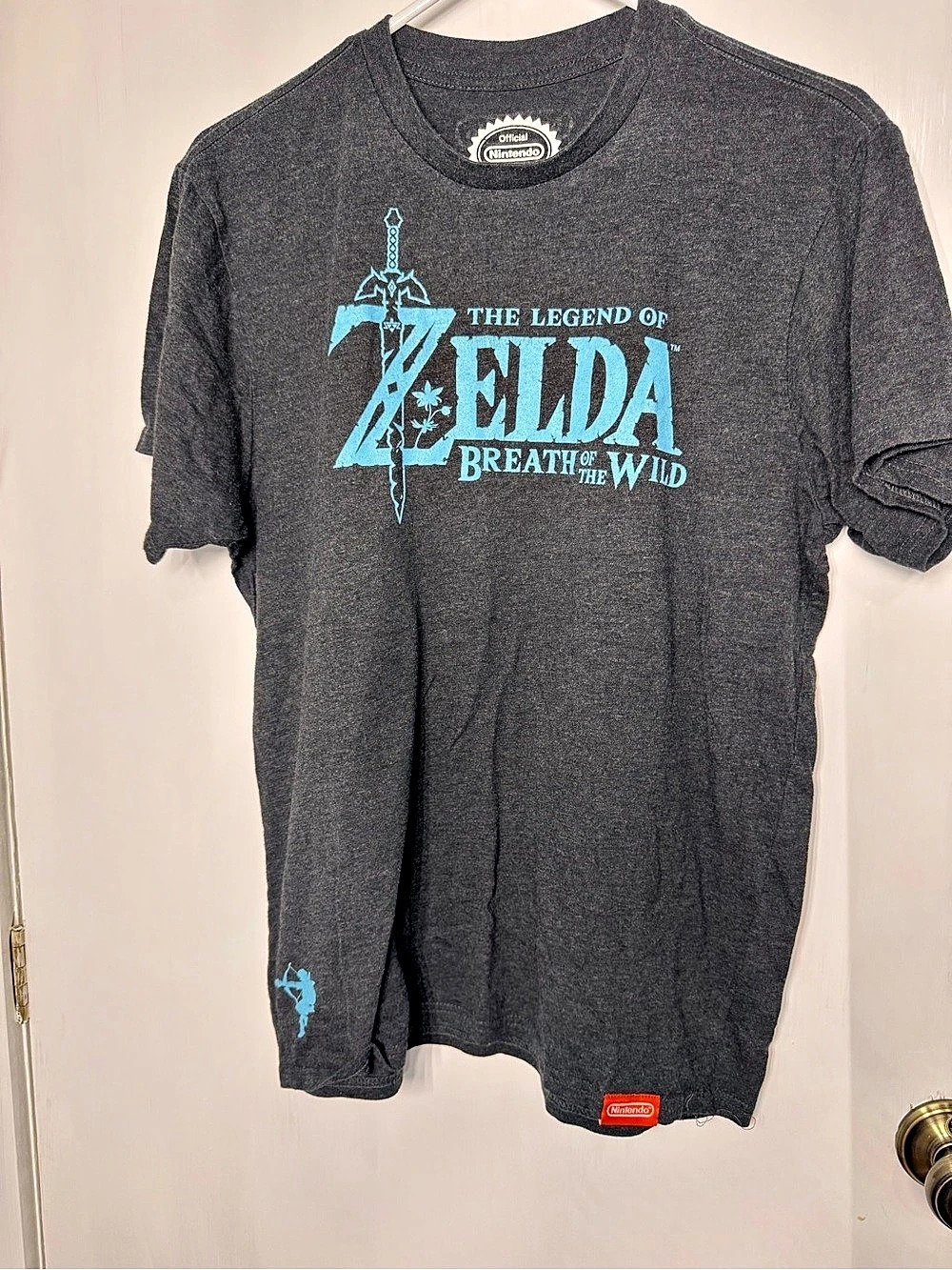 Nintendo The Legend of Zelda Breath of the Wild Logo T-Shirt Graphic Tee Black
